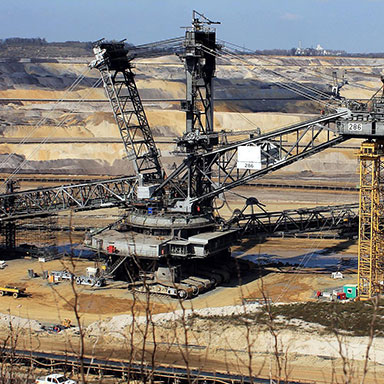 تطبيق لقم الثقب في صناعة التعدين