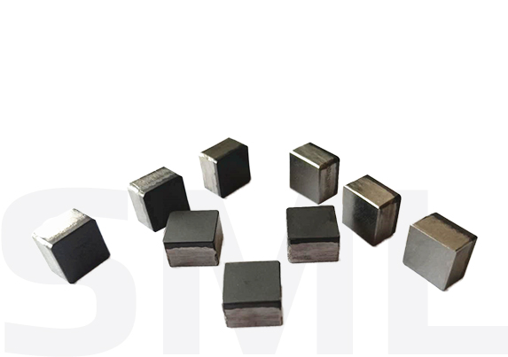 قاطع PDC مربع الشكل