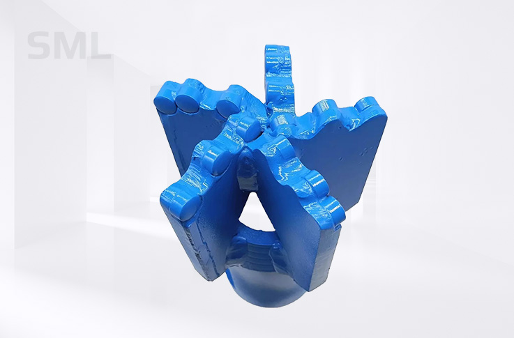 استخدام معقول لقم الثقب tricone!