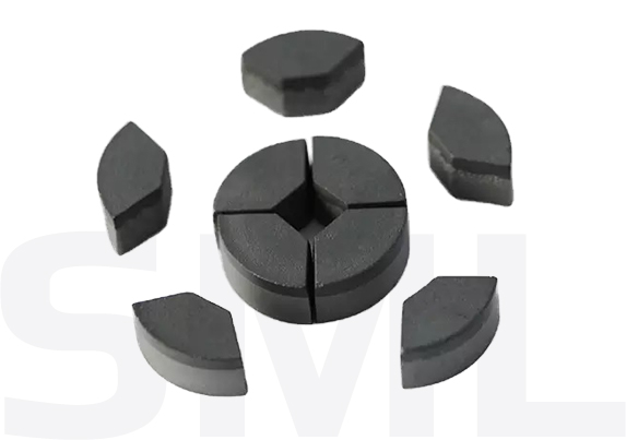 قاطع PDC على شكل مروحة