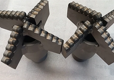 PDC سحب بت 4 أجنحة